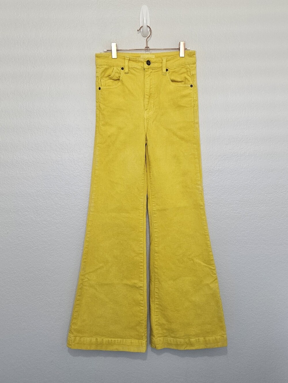 Rollas East Coast Flare Corduroy Sunflower Yellow Womens 27 Retro 70s Cowgirl